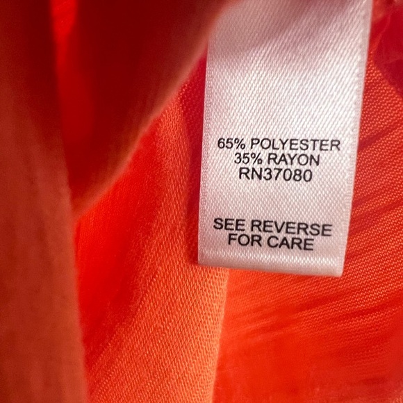 Versona Sleeveless Top - Picture 6 of 7